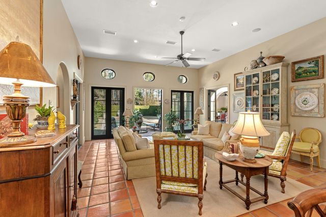 2502 E Baytowne Avenue, Miramar Beach, FL 32550