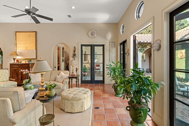 2502 E Baytowne Avenue, Miramar Beach, FL 32550