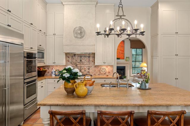 2502 E Baytowne Avenue, Miramar Beach, FL 32550