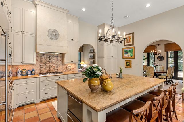 2502 E Baytowne Avenue, Miramar Beach, FL 32550