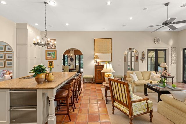 2502 E Baytowne Avenue, Miramar Beach, FL 32550