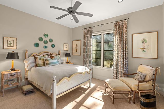 2502 E Baytowne Avenue, Miramar Beach, FL 32550