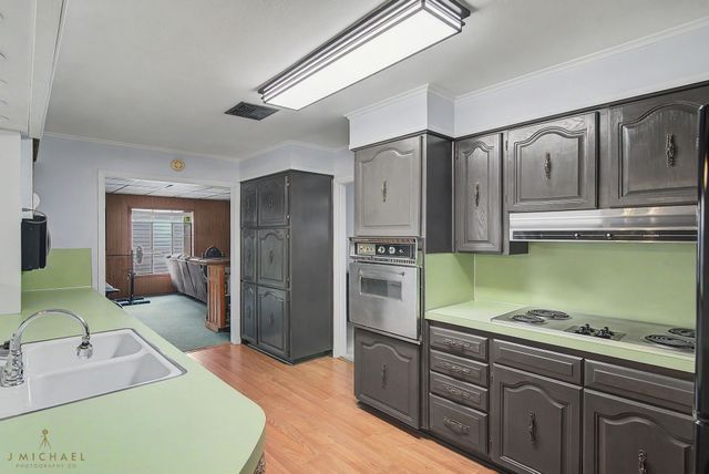 1220 Caroline Drive, Bossier City, LA 71112