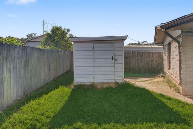 1220 Caroline Drive, Bossier City, LA 71112