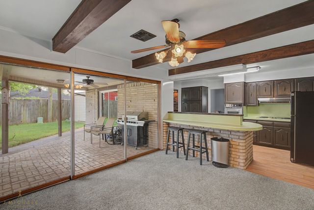 1220 Caroline Drive, Bossier City, LA 71112