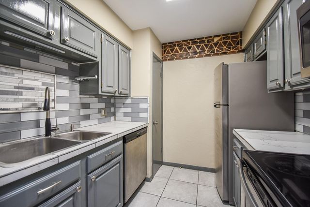 2507 Montrose Boulevard 22, Houston, TX 77006