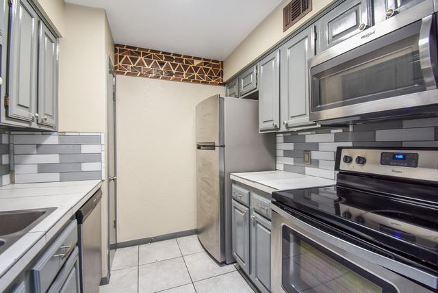2507 Montrose Boulevard 22, Houston, TX 77006