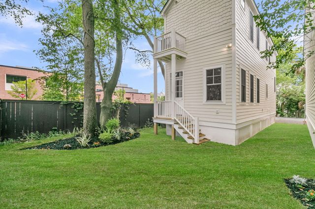 11 Lapp's Court, Charleston, SC 29403