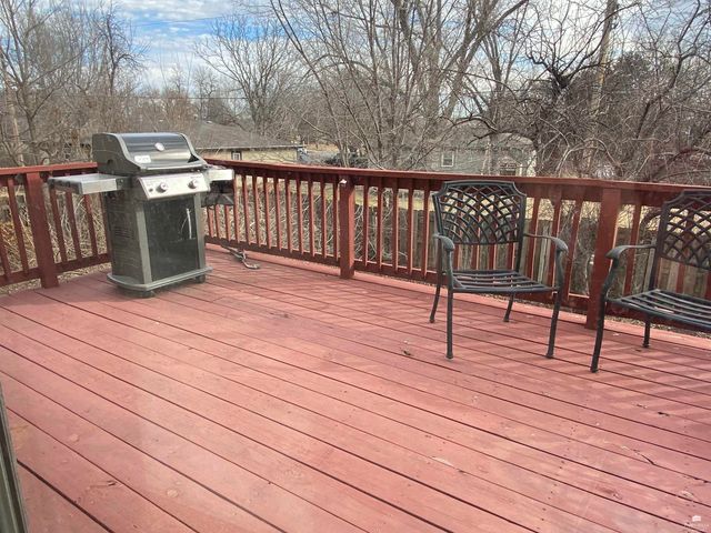 2108 Fox Meadows, Manhattan, KS 66503