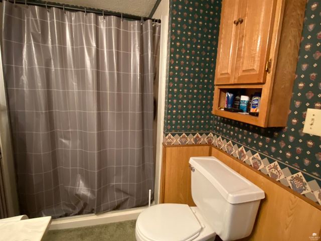 2108 Fox Meadows, Manhattan, KS 66503