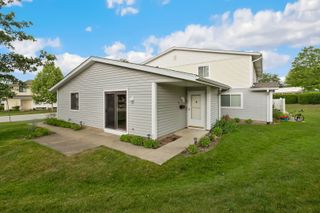 331 Regatta Point -, Schaumburg, IL 60194