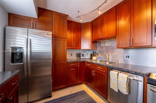 100 Ocean Trail Way 408, Jupiter, FL 33477