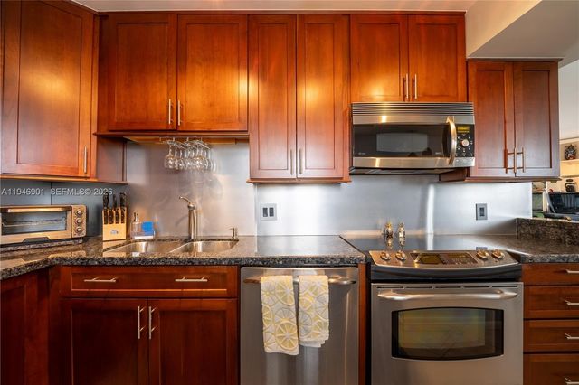 100 Ocean Trail Way 408, Jupiter, FL 33477