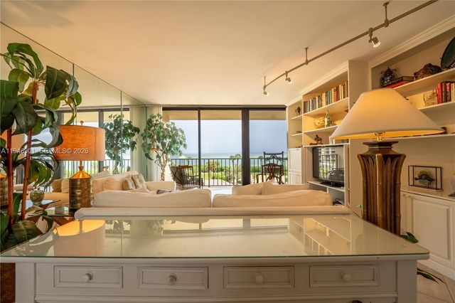 100 Ocean Trail Way 408, Jupiter, FL 33477