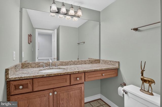 6409 FALLEN OAK CT, Bethesda, MD 20817