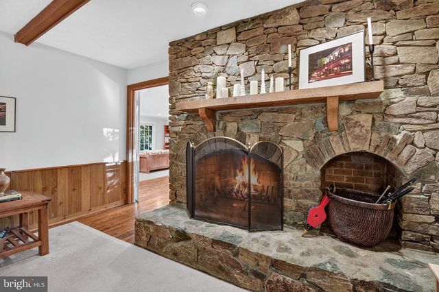 6409 FALLEN OAK CT, Bethesda, MD 20817
