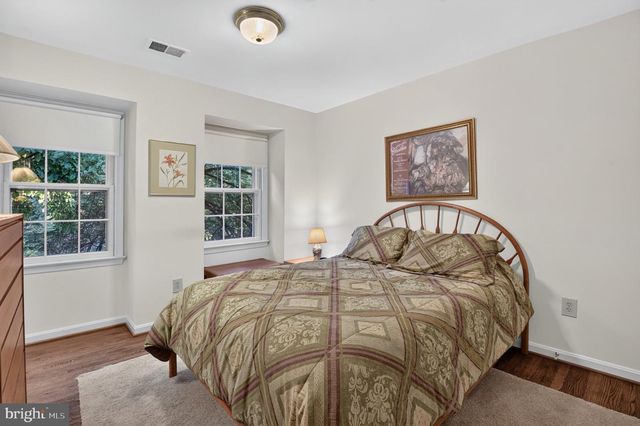 6409 FALLEN OAK CT, Bethesda, MD 20817