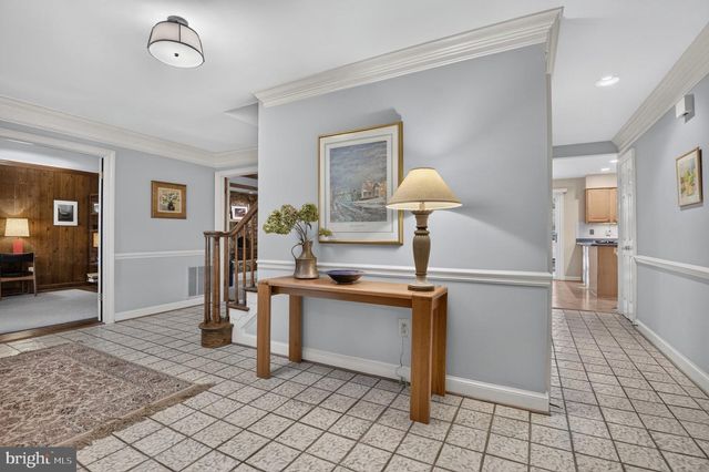 6409 FALLEN OAK CT, Bethesda, MD 20817