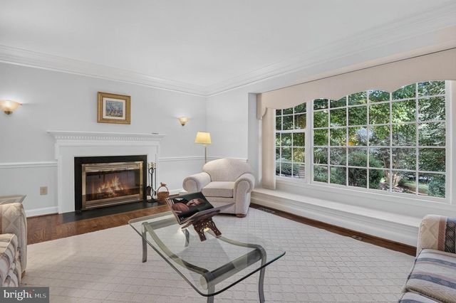 6409 FALLEN OAK CT, Bethesda, MD 20817