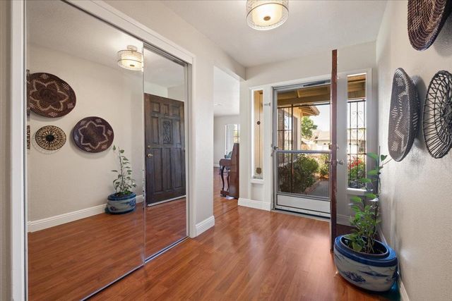 7412 Southfield Way, Stockton, CA 95207