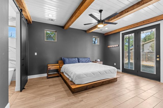 4902 Country Club DR, Lago Vista, TX 78645