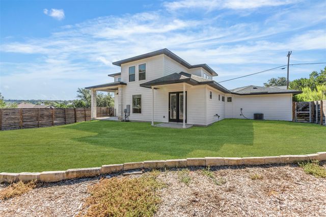 4902 Country Club DR, Lago Vista, TX 78645