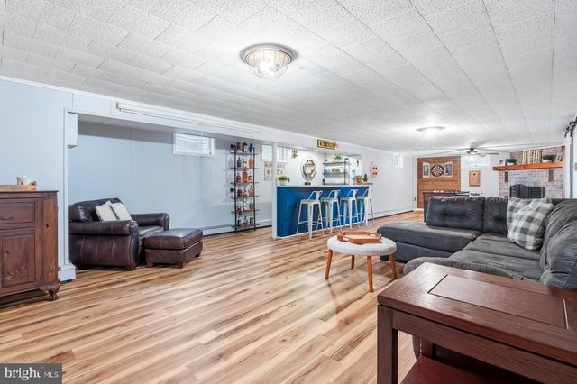 5112 S CHURCH ST, Manchester, MD 21102