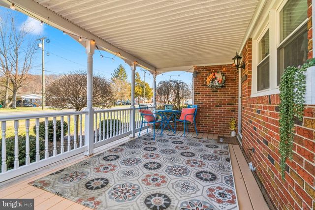 5112 S CHURCH ST, Manchester, MD 21102