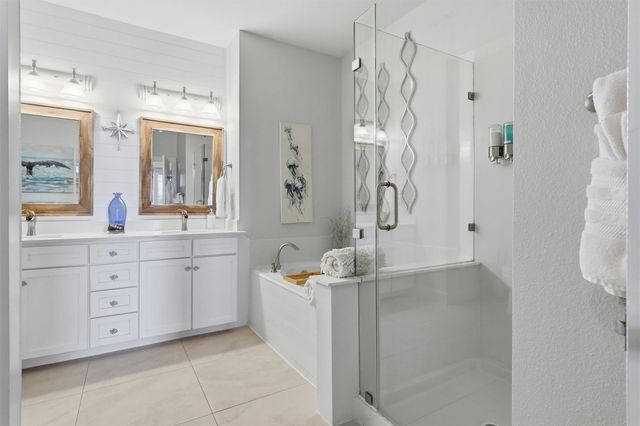 4241 Pointe West Drive 301, Galveston, TX 77554