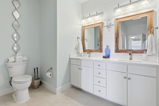 4241 Pointe West Drive 301, Galveston, TX 77554