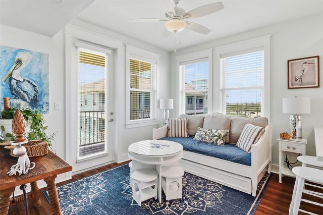 4241 Pointe West Drive 301, Galveston, TX 77554