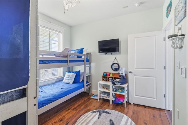 4241 Pointe West Drive 301, Galveston, TX 77554