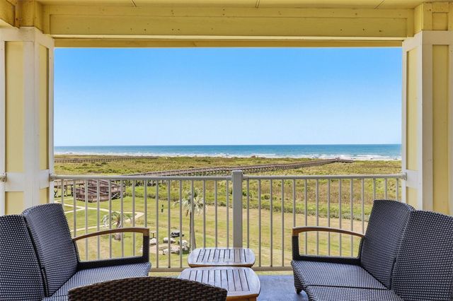 4241 Pointe West Drive 301, Galveston, TX 77554