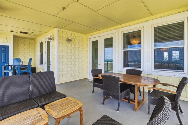 4241 Pointe West Drive 301, Galveston, TX 77554