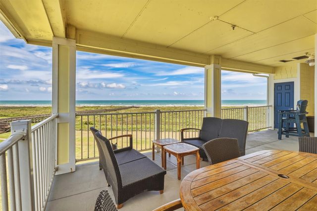4241 Pointe West Drive 301, Galveston, TX 77554