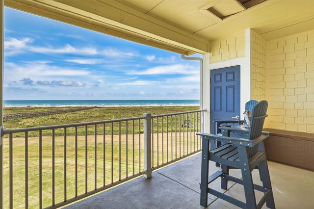 4241 Pointe West Drive 301, Galveston, TX 77554