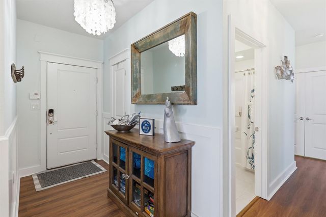 4241 Pointe West Drive 301, Galveston, TX 77554