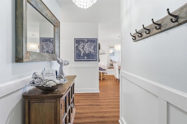4241 Pointe West Drive 301, Galveston, TX 77554