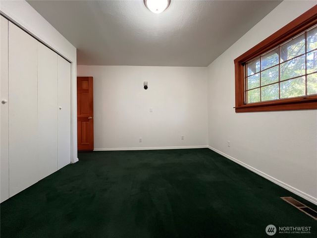 2265 NE 177 Street, Shoreline, WA 98155