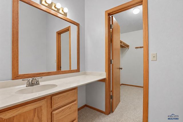 4906 GALENA DR, Rapid City, SD 57702