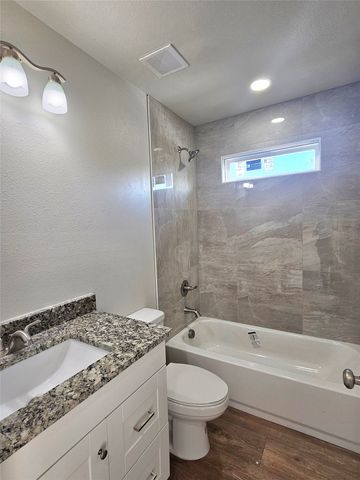 6152 Brocks Lane, Fort Worth, TX 76114