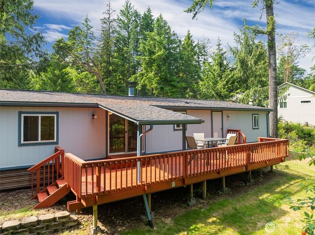 8181 Toad Road SW, Port Orchard, WA 98367