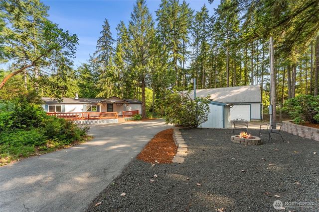 8181 Toad Road SW, Port Orchard, WA 98367
