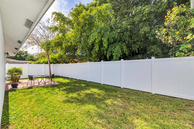 3805 Russell Avenue, West Palm Beach, FL 33405