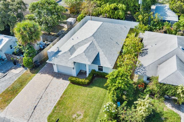 3805 Russell Avenue, West Palm Beach, FL 33405