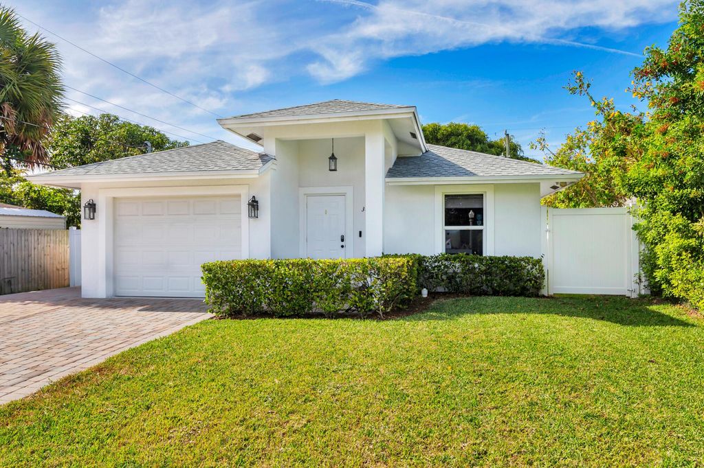 3805 Russell Avenue, West Palm Beach, FL 33405