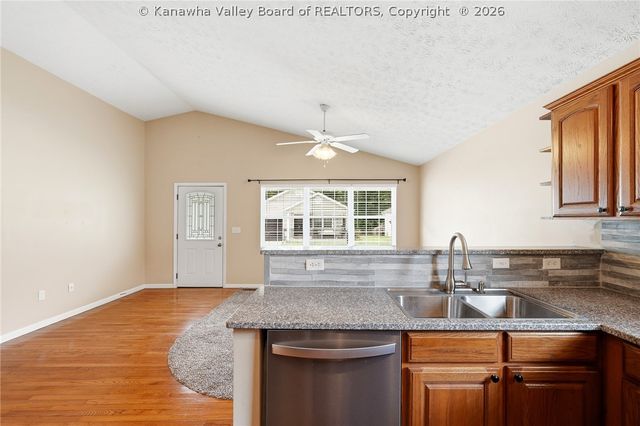 71 Sunwatch Drive, Huntington, WV 25705