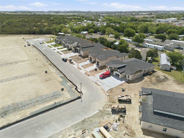 1311 Lone Pine Way, Killeen, TX 76543