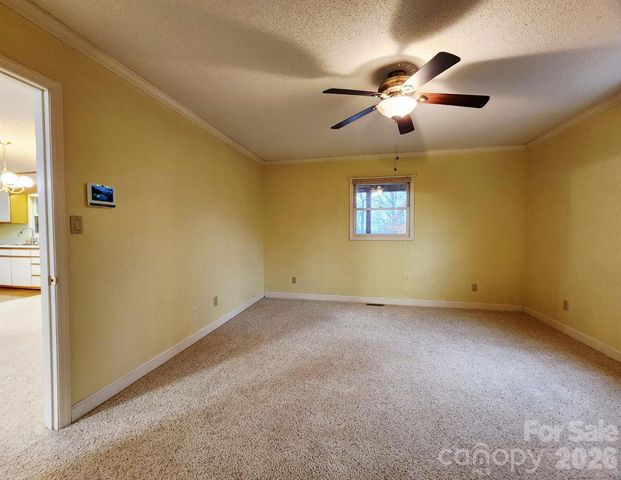 2919 Teton Drive, Newton, NC 28658