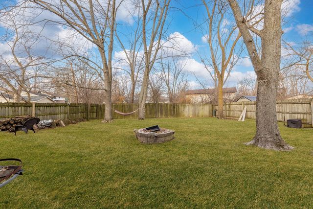 1044 Samson Drive, University Park, IL 60484